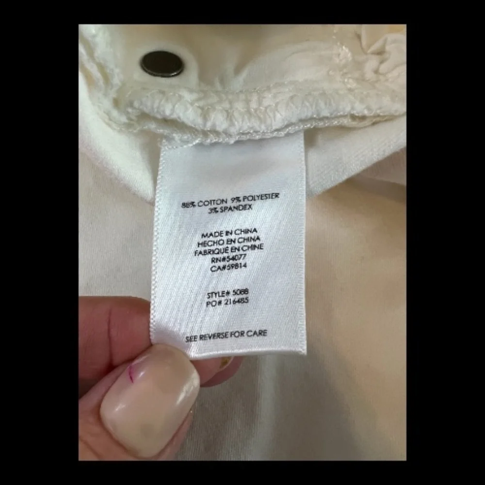 EUC Cabi white denim slimmie jeans – size 10 - Picture 6 of 7